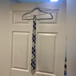 Blue and white color pattern tie